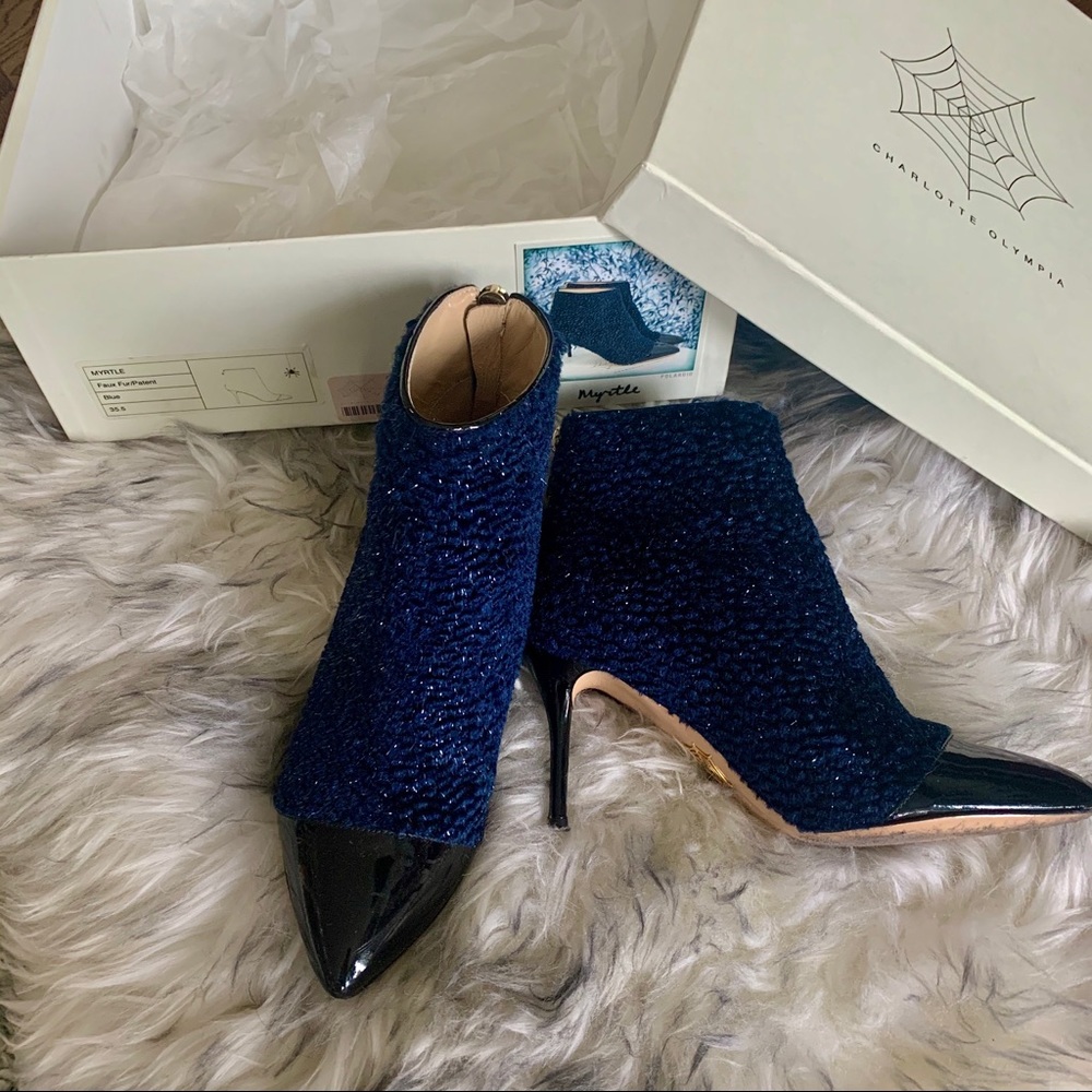 💫stunning Charlotte Olympia booties💫